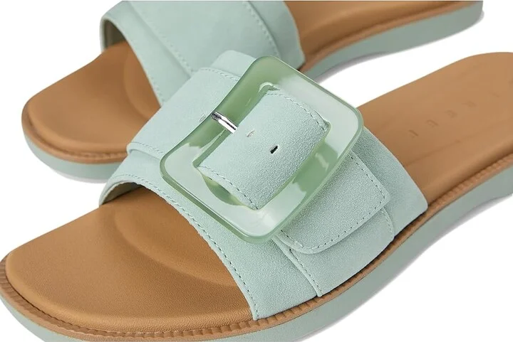 Reef Sunny Emma Women's Sandals Frosty : 8 B - Medium, Rubber - Image 7
