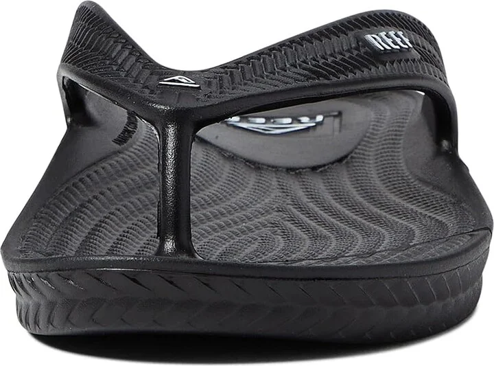 Reef Water Court Women's Shoes Black : 7 B - Medium, Synthetic - Image 5