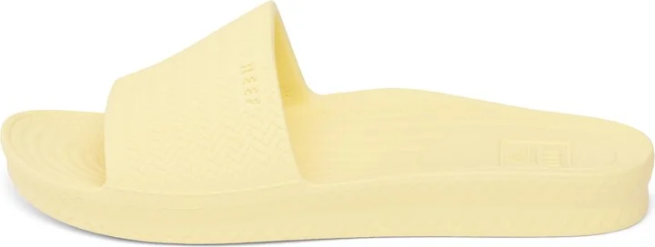 Pale Banana