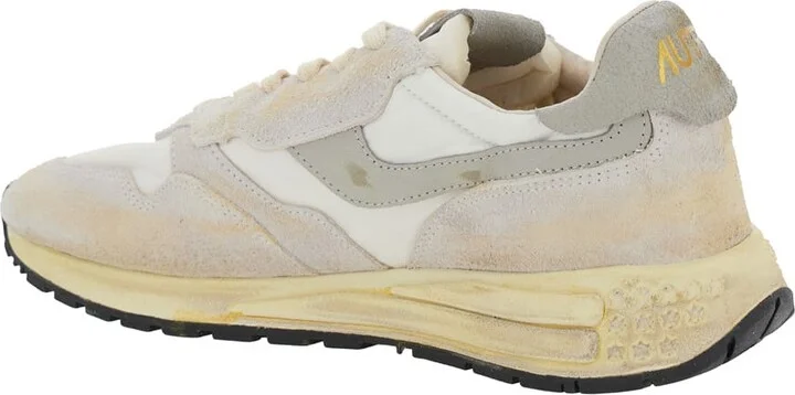 'reel Wind Super Vintage' Beige Low Top Sneakers With Logo Detail And Vintage Effect In Suede Man - Image 3