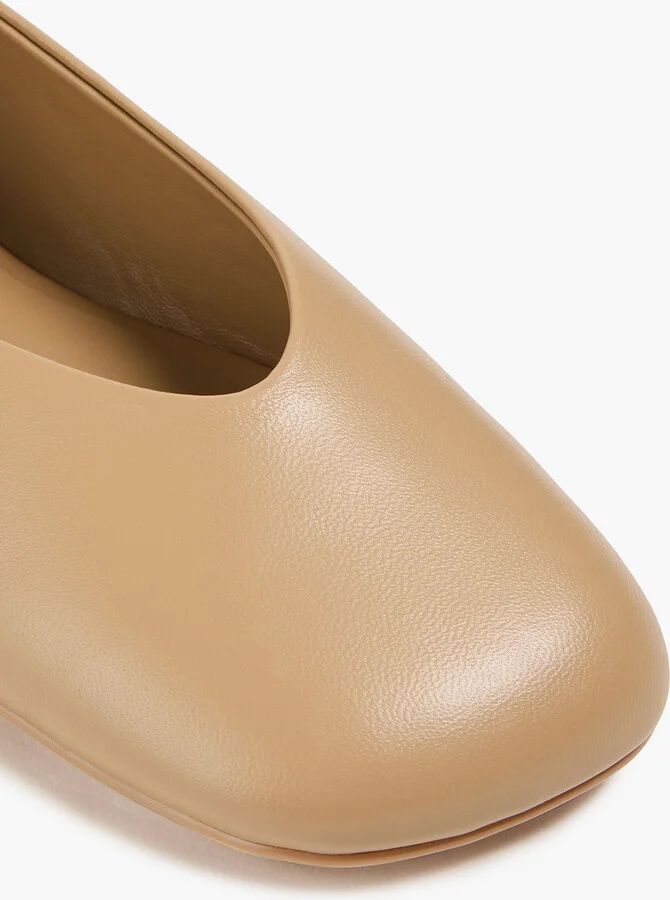 Reelo crystal-embellished leather ballet flats - Image 4