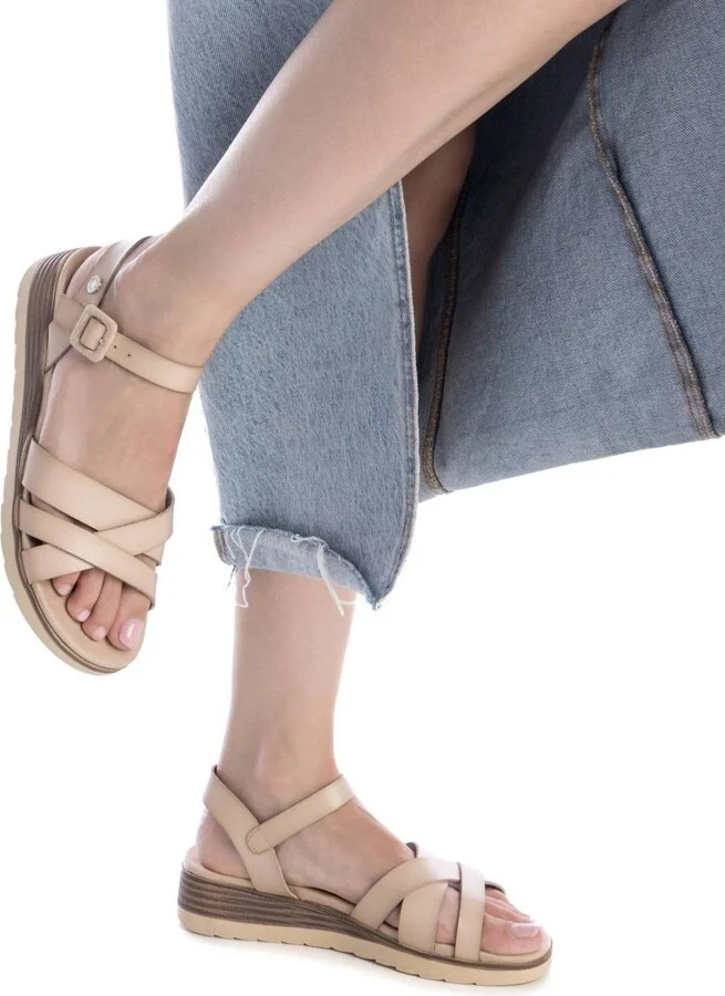 Refresh By Xti Women's Flat Sandals - Image 10