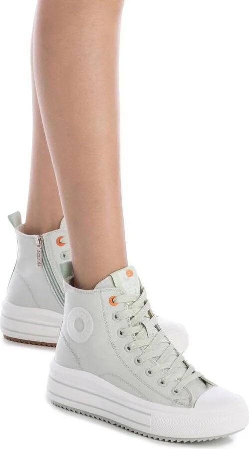 Refresh Collection Women's Casual Canvas High Top Sneakers By Xti - Image 3