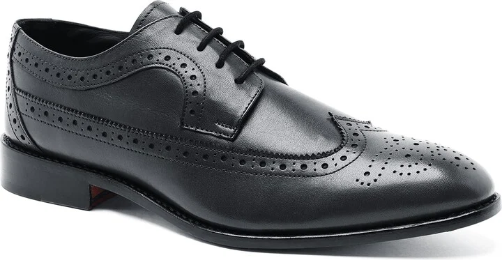 Regan Wingtip Derby