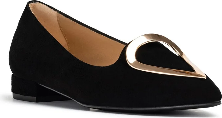Reina Flat