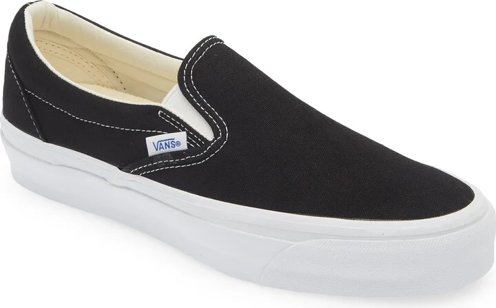 Reissue '98 Premium Classic Sneaker
