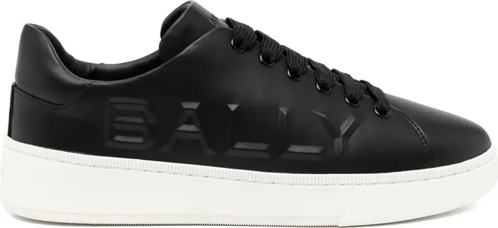Reka sneakers