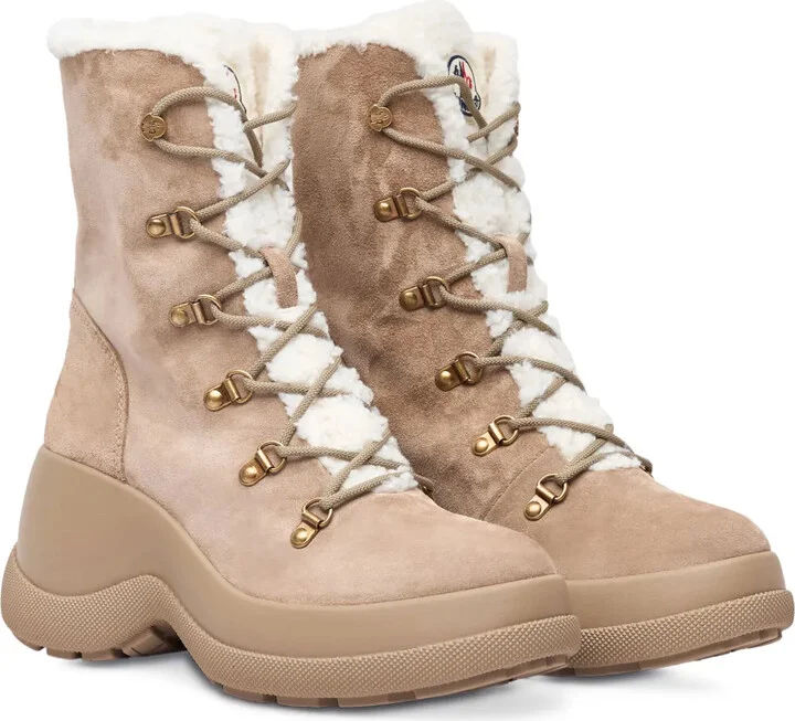 Resile Trek boots