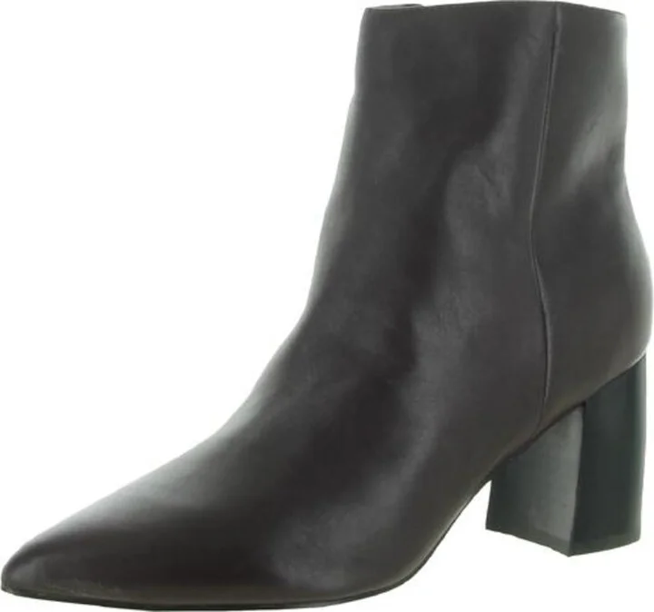 Retire Womens Solid Pointed Toe Booties