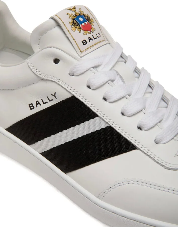 Retro Crest sneakers - Image 5