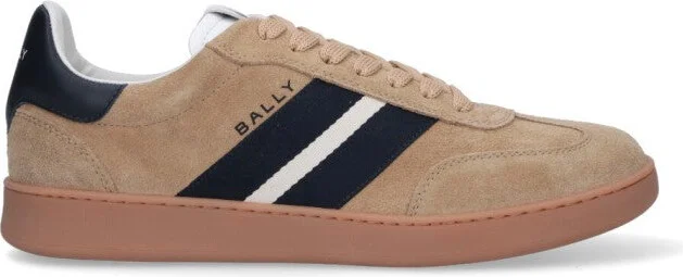 Retro Crest" Sneakers - Brown