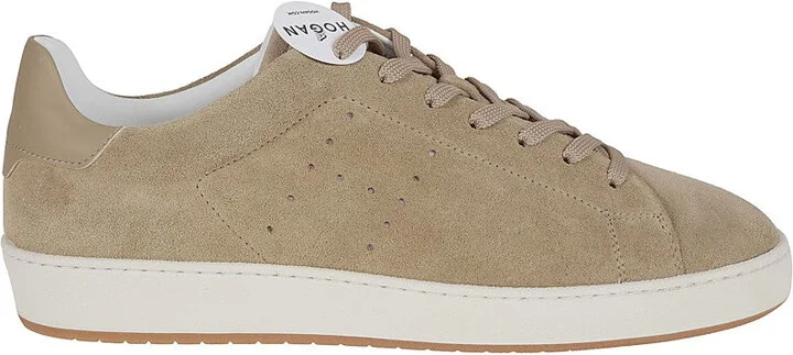 Retro-Inspired H672 Sneakers With Perforated Detailing