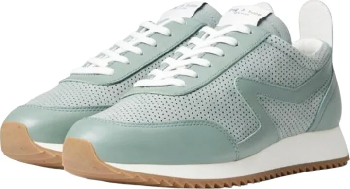 Retro Runner Bomber In Fresco Green