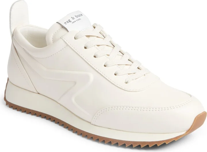 Retro Runner Sneaker