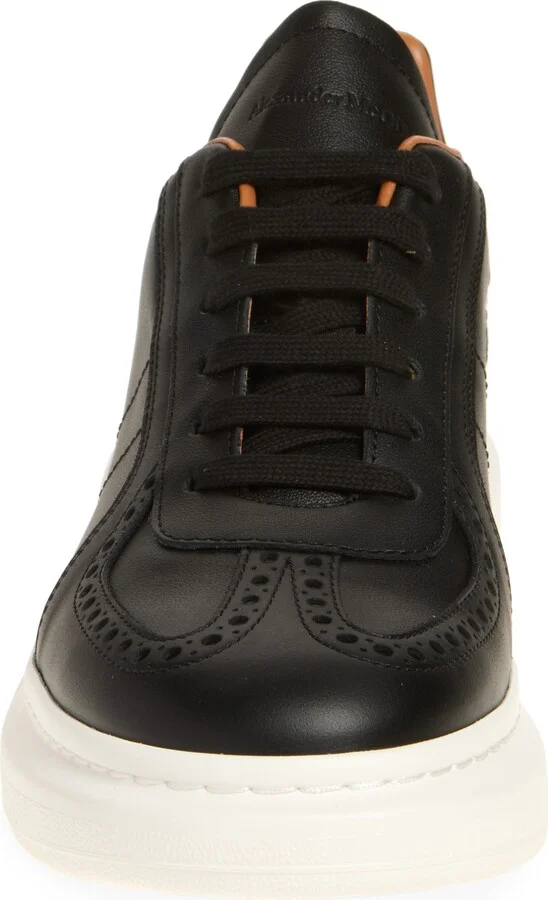 Retro Sneaker - Image 4