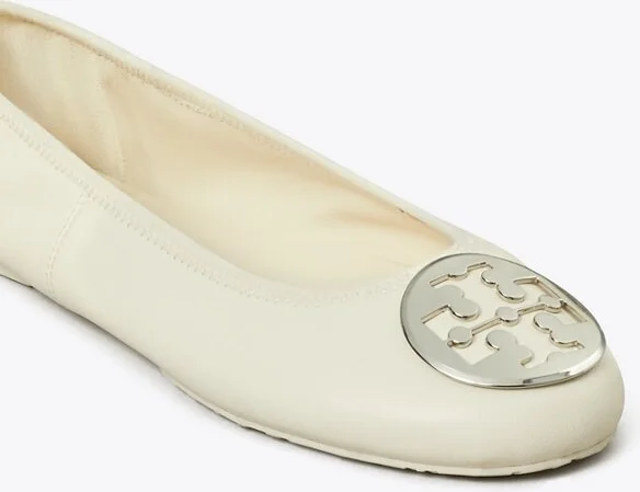 Reva Travel Ballet - Image 7