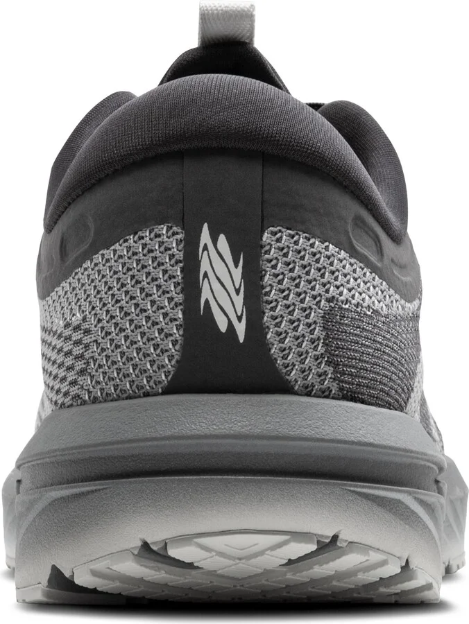Revel 7 Hybrid Running Shoe - Image 5