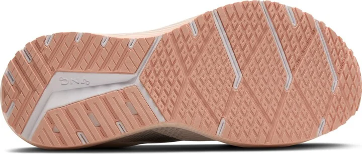 Revel 7 Hybrid Running Shoe - Image 4