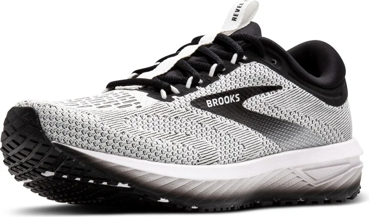 Revel 7 Hybrid Running Shoe - Image 6