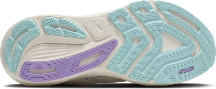 Revel 8 Running Shoe - Image 4