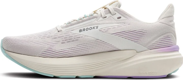 Revel 8 Running Shoe - Image 8