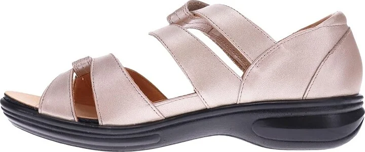 Revere Geneva Women's Shoes Champagne : 6 M, Leather - Image 5