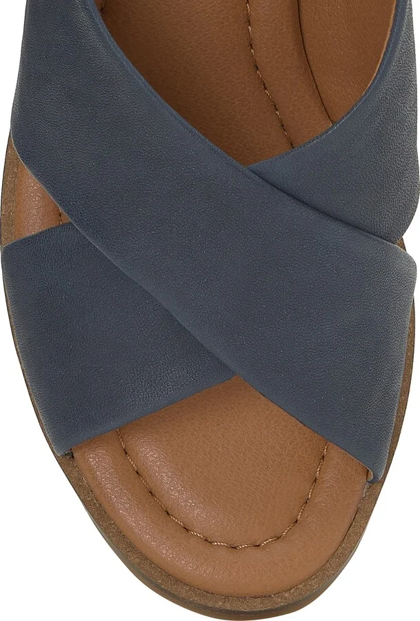 Rhidlee Slingback Sandal - Image 8