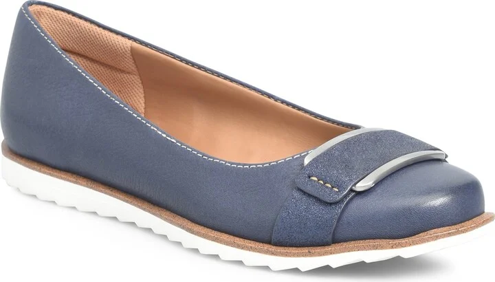 Rhoda Buckle Flat