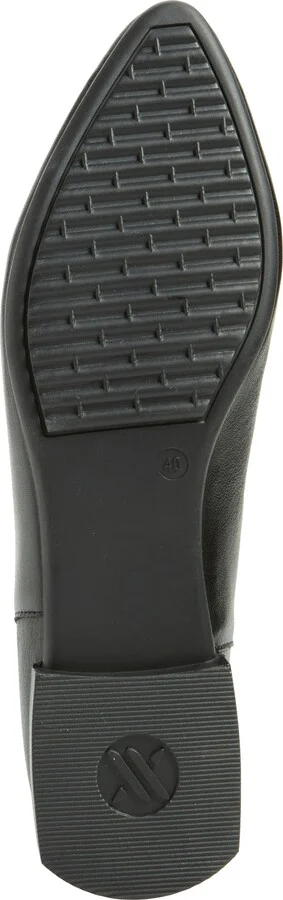 Rhonda Pointed Toe Chelsea Boot - Image 6