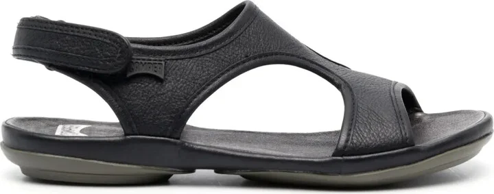 Right leather flat sandals