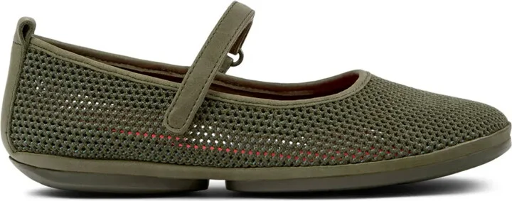 Right Nina ballerina shoes