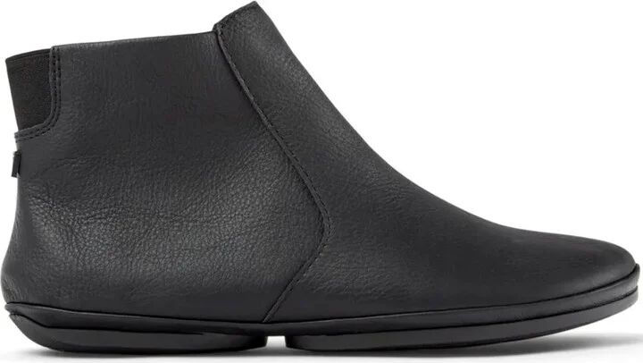 Right Nina boots