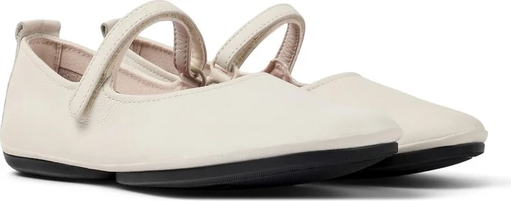 Right Nina Flat