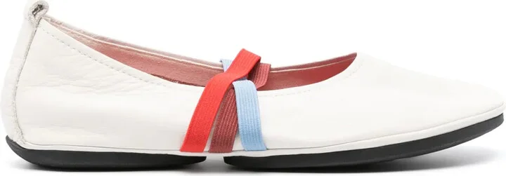 Right Nina Twins ballerina shoes
