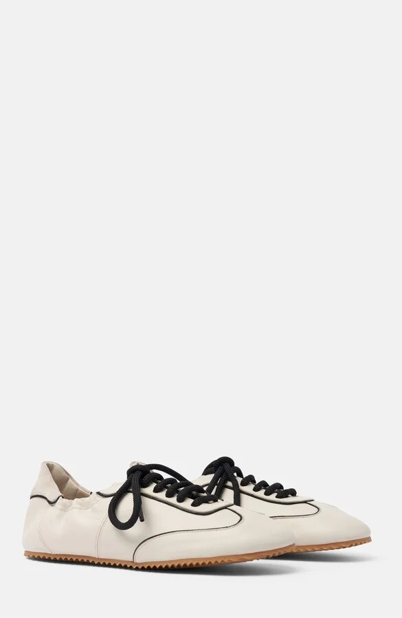 Riley Sneakers