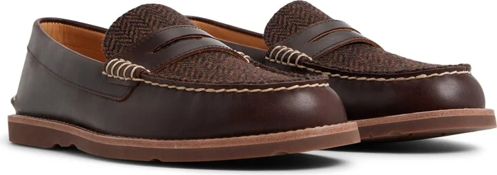 Ripple Penny Loafer
