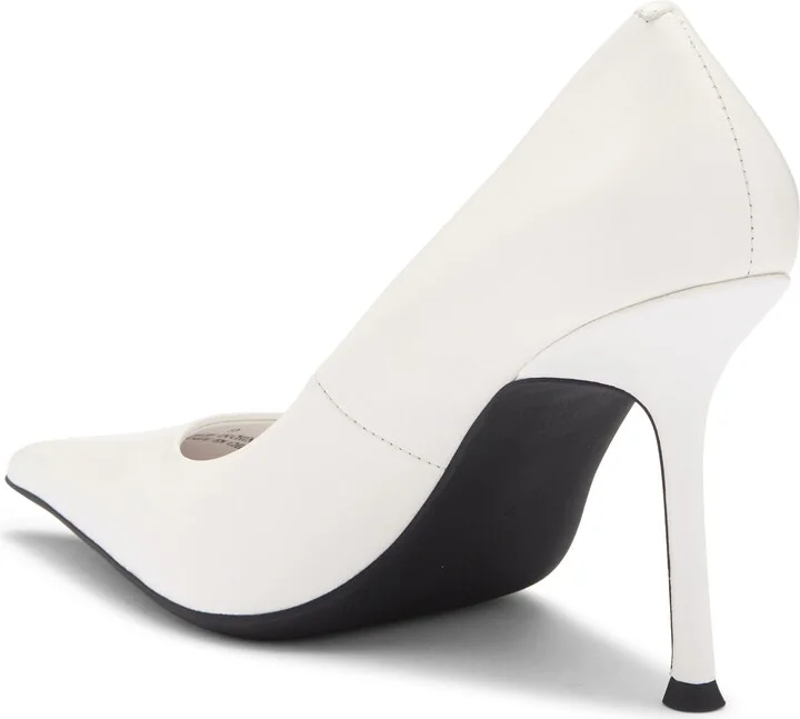 Risktaker Pointed Toe Pump - Image 8