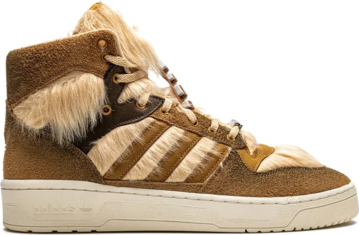 Rivalry Hi Star Wars "Chewbacca" sneakers