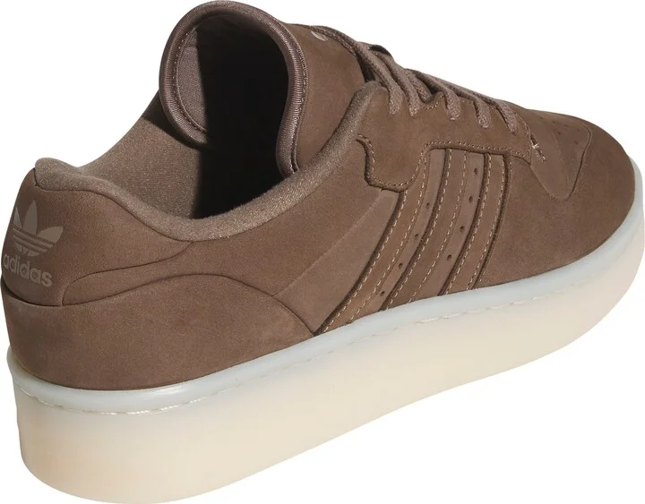 Rivalry Lux Low Top Basketball Sneaker - Image 10