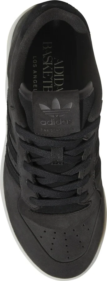Rivalry Lux Low Top Basketball Sneaker - Image 4