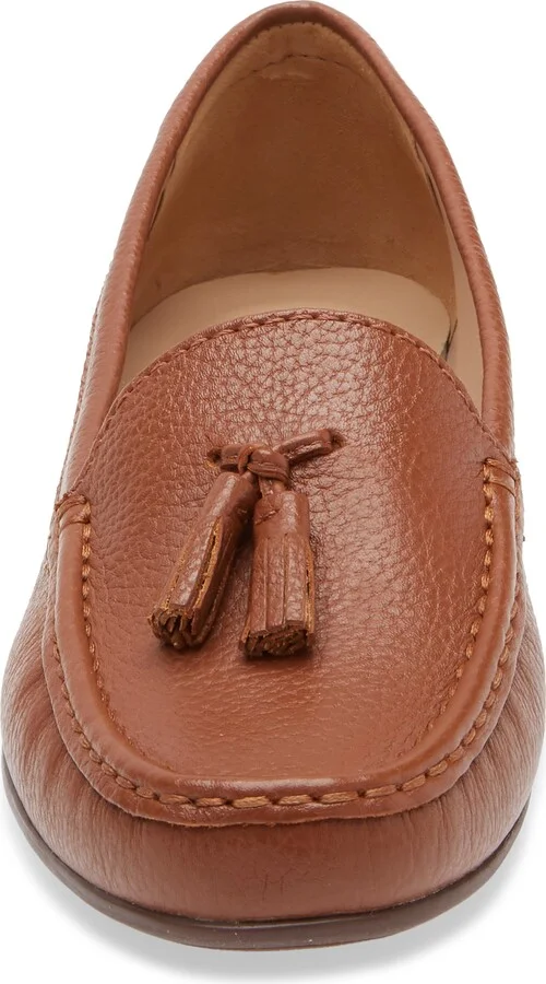 Riviera Tassel Loafer - Image 3