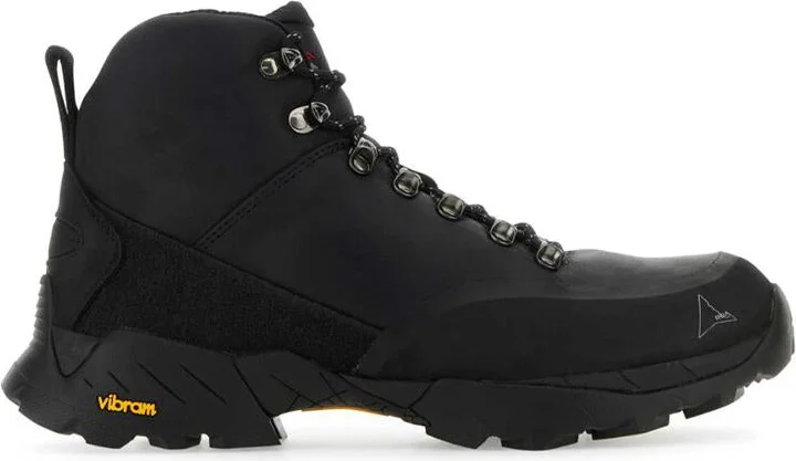 Roa Sneakers