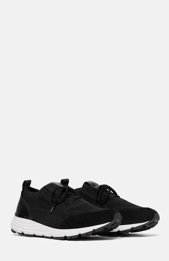 Black - Knit