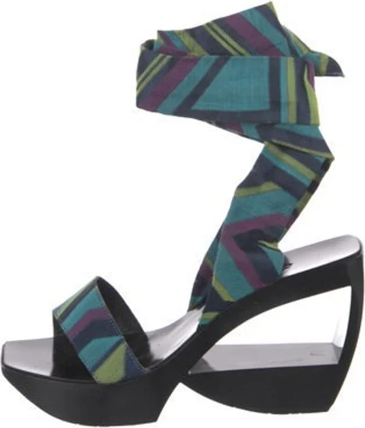 Black, Pattern Prints