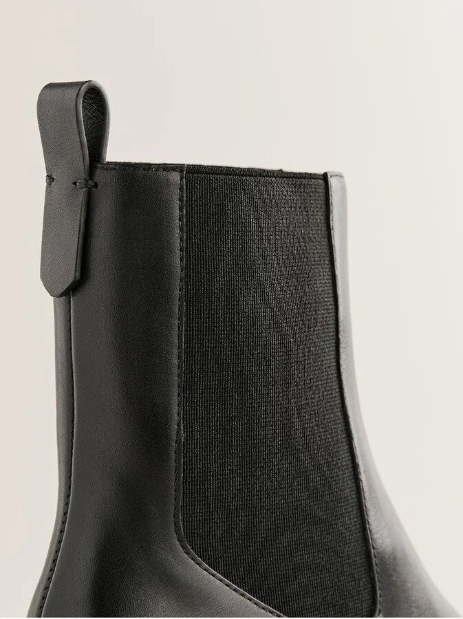 Roberta Chelsea Boot - Image 4