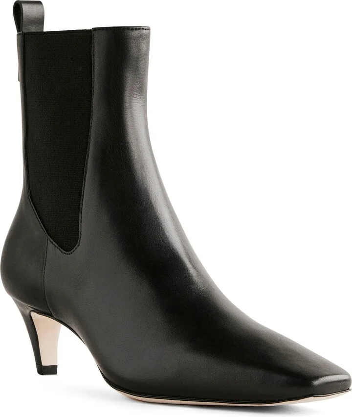 Roberta Chelsea Boot