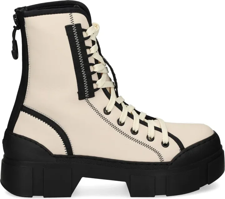 Roccia boots