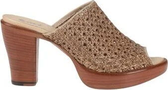 Rocco P. Woman Sandals