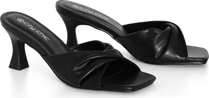 Rochelle Slide Sandal - Image 7
