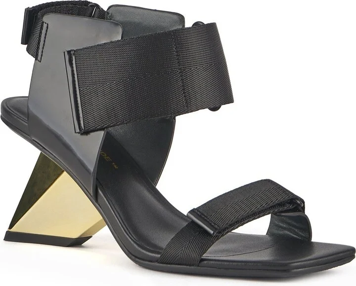 Rockit Run Sandals - Image 9
